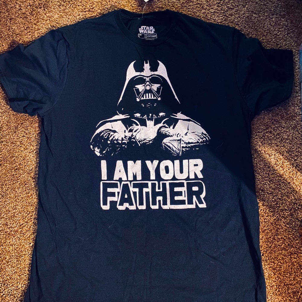 Men’s Darth Vader Shirt NWT